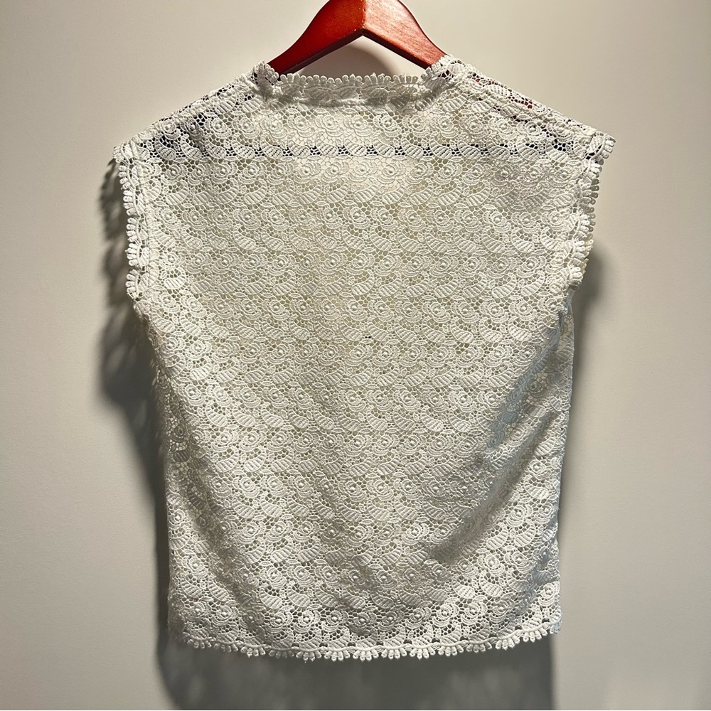 Club Monaco white lace vest - Picture 3 of 4